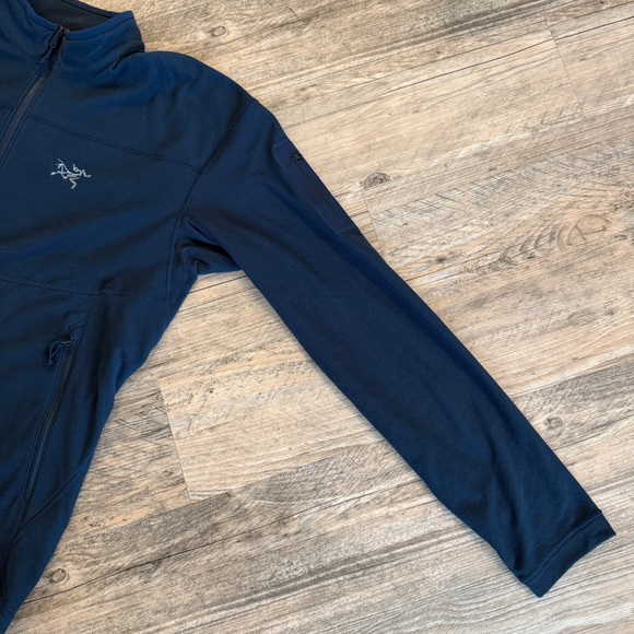 Arc’teryx Delta LT Fleece Jacket - Mens - Blue - XL - EUC - Picture 3 of 8